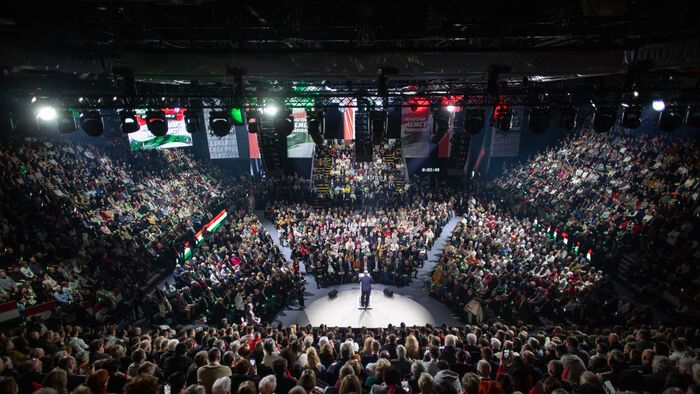 DPK Miskolc
Fidesz kampány
Orbán Viktor