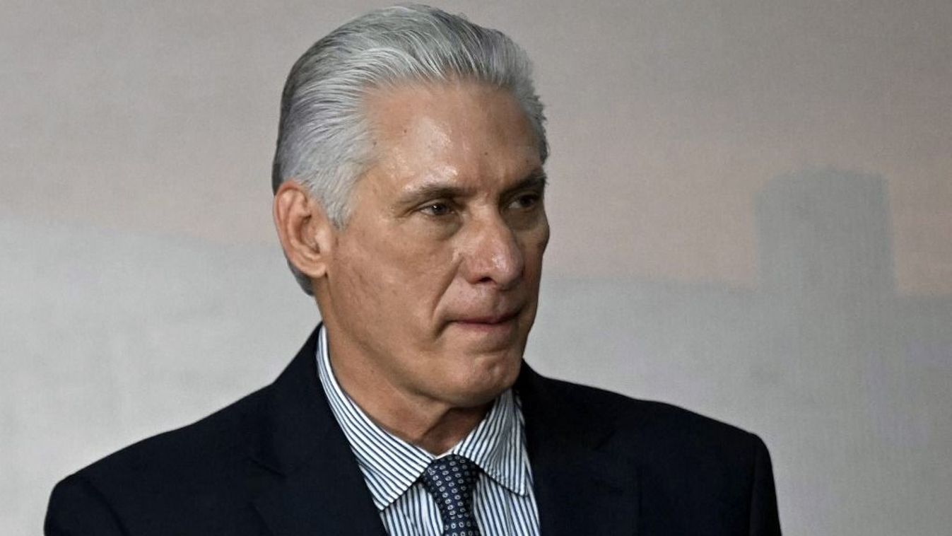  Miguel Díaz-Canel kubai elnök