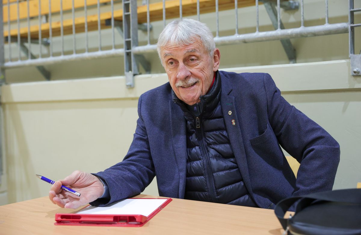 A szegedi kézilabdát nem csak elindította a siker útján, de többször életben is tartotta, a csőd széléről visszarántva a klubot