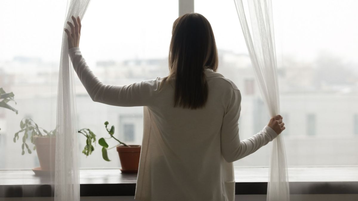 Borongós, párás hét jön: esőre és ónos szitálásra is készülni kell + videó