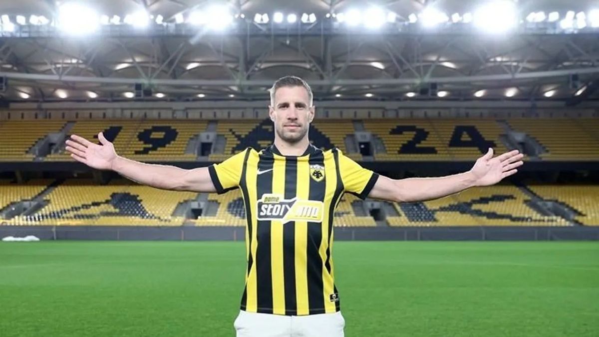 Varga Barnabás már az AEK Athén mezében