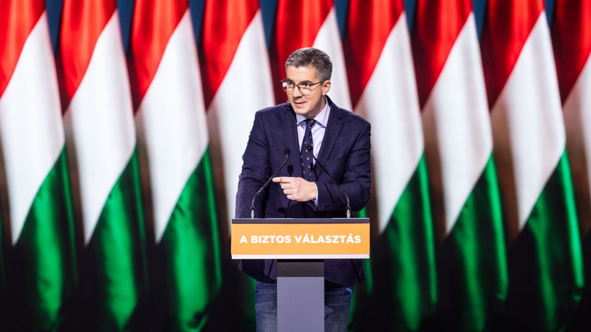 Kocsis Máté: nem sejtettük, hogy Magyar Péter ennyire összebútorozik főnökeivel