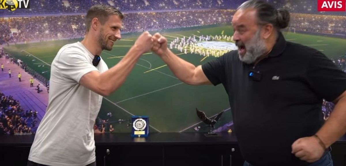 Varga Barnabás és Mariosz Iliopulosz, az AEK Athén elnöke. Részletek derültek ki a szerződésről