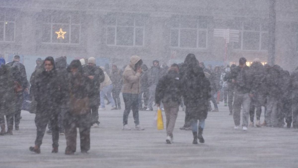 Halálos havazás bénította meg Európát: több halott és több száz járattörlés egy nap alatt