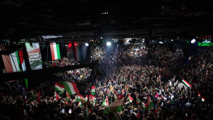 DPK Miskolc
Fidesz kampány
Orbán Viktor