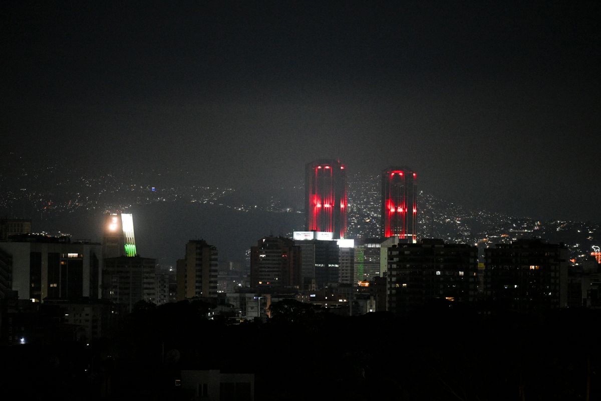 Venezuela elnöke rendkívüli állapotot hirdetett