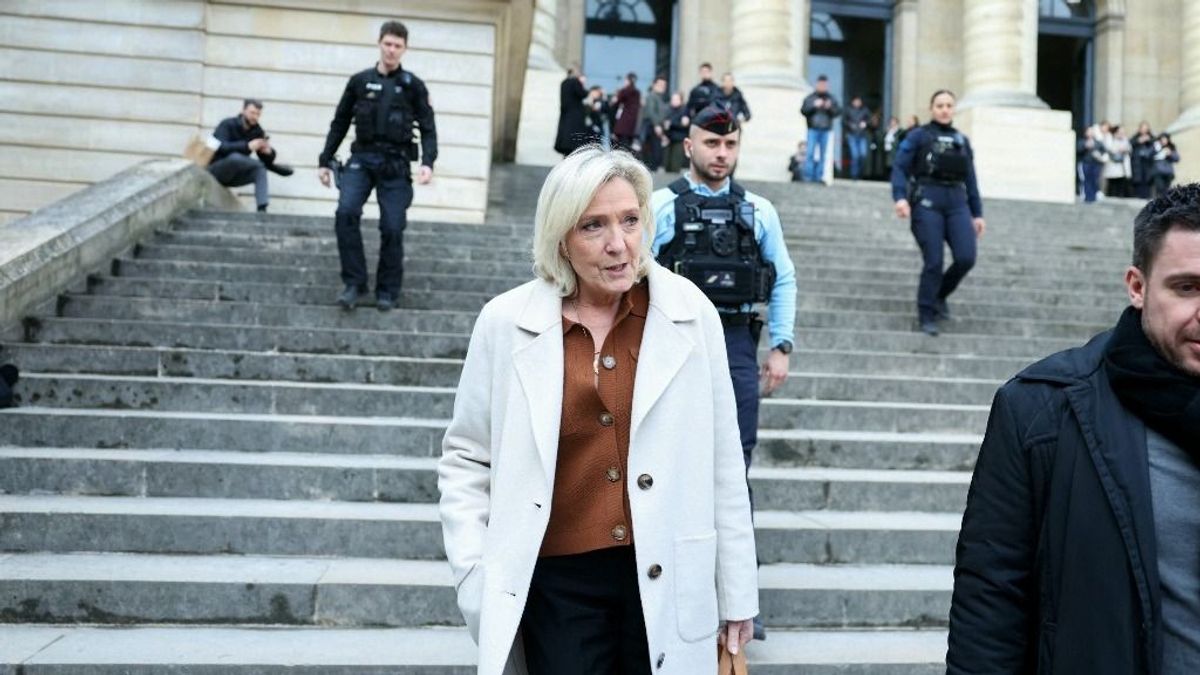 Jogtiprás a Le Pen elleni hajtóvadászat