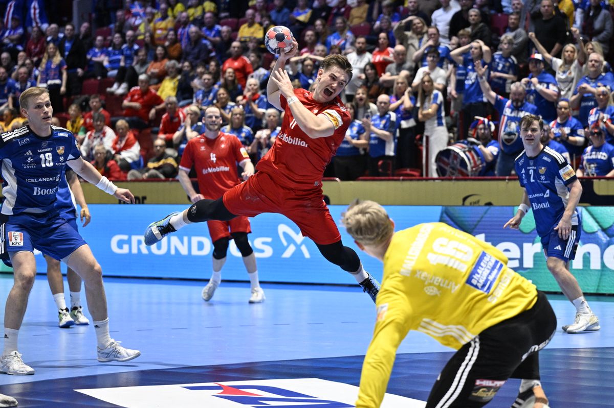 Svájc elszántan rohamozta Viktor Hallgrímsson kapuját a kézilabda Eb-n