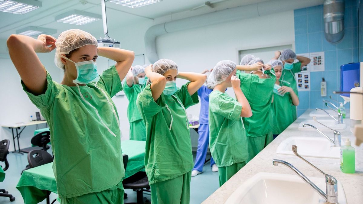 Merkely Béla: A cél, hogy a Semmelweis Egyetem bekerüljön a legjobb száz közé