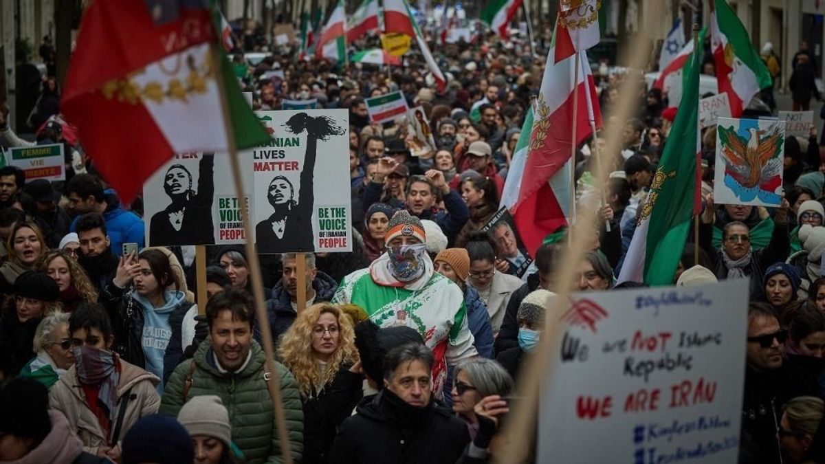 Lecsaptak a hatóságok az iráni tüntetések vezetőire + videó