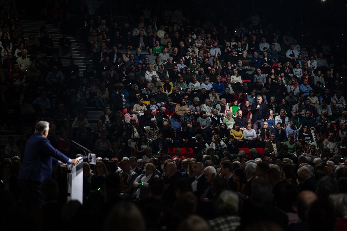 DPK Miskolc
Fidesz kampány
Orbán Viktor