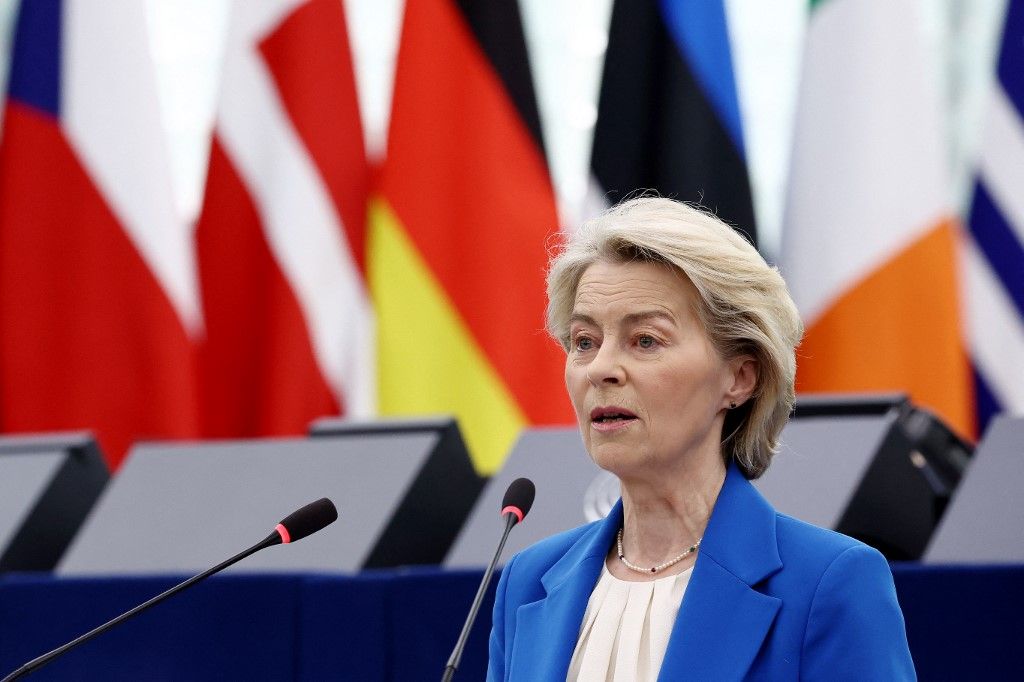 Deutsch Tamás hangsúlyozta, hogy meg kell vonni a bizalmat az Európai Bizottság elnökétől