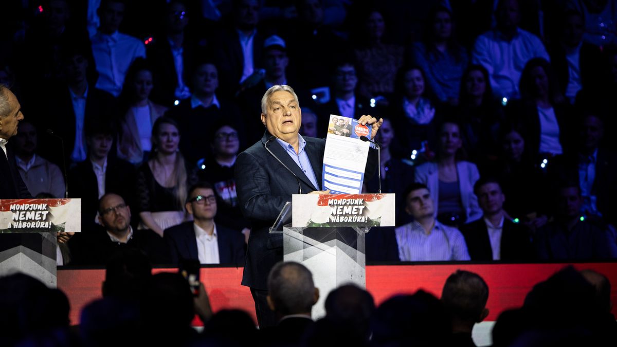 Hidvéghi Balázs: A nemzeti petícióval erős üzenetet küldünk Brüsszelnek