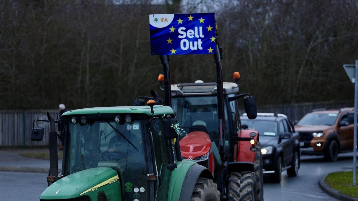 Fellázadtak a gazdák Írországban