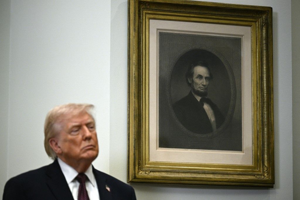 Zelenszkij Trump elnök megállapodásának betartását követeli