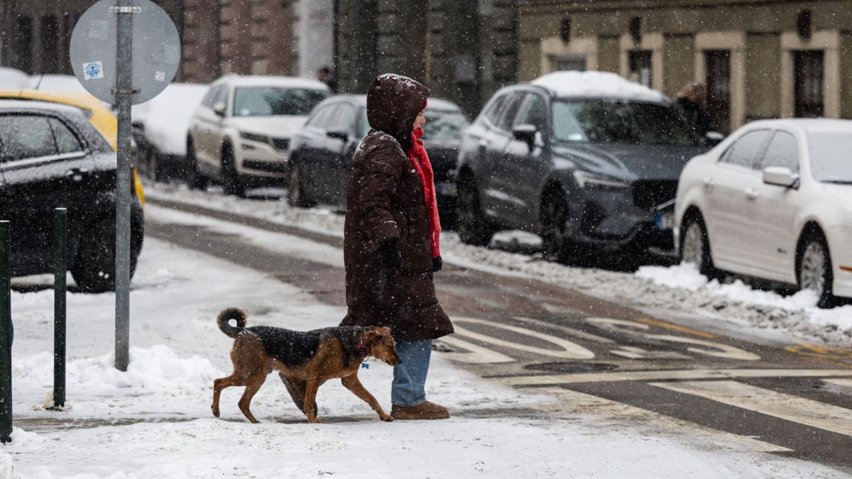 Rövidebb tanítással, elmaradó színházi előadásokkal készülnek Somogyban és Baranyában az ónos esőre