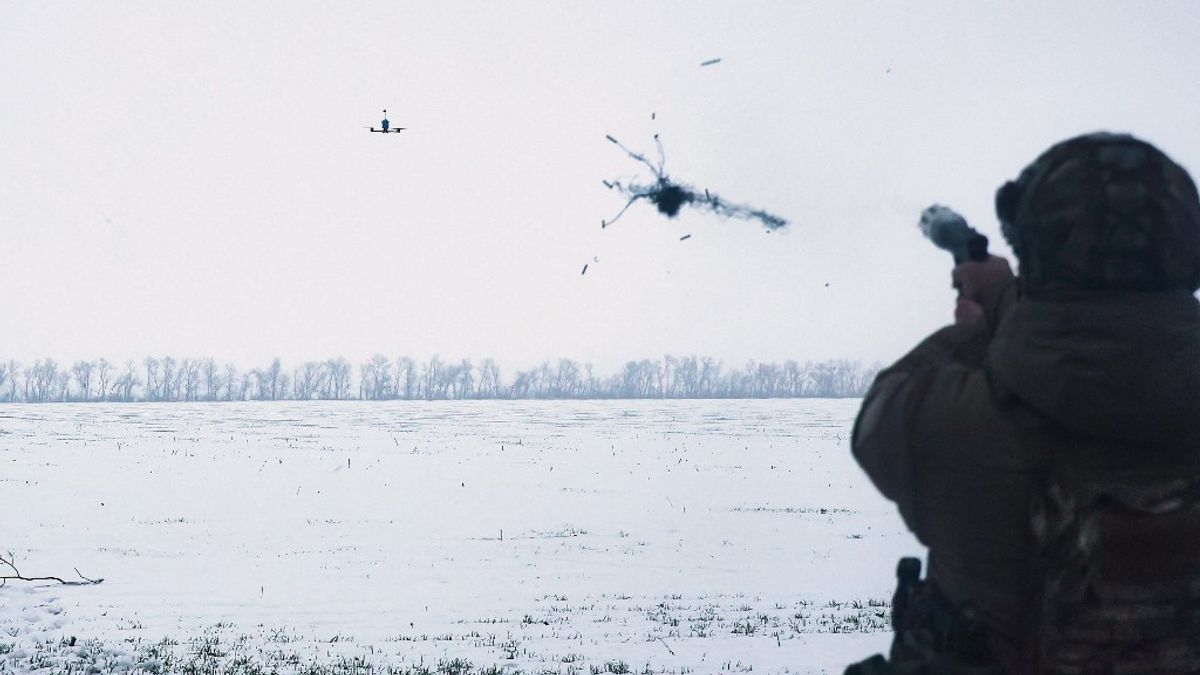 Szabálytalanul reptette drónját  a repülőtér közelében, eljárás indult ellene