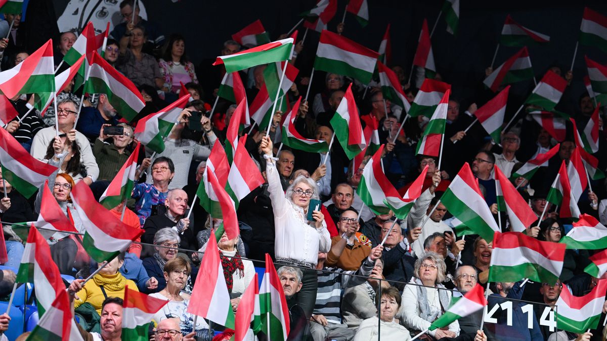 Háborúellenes nagygyűlés Miskolcon – kövesse nálunk élőben!