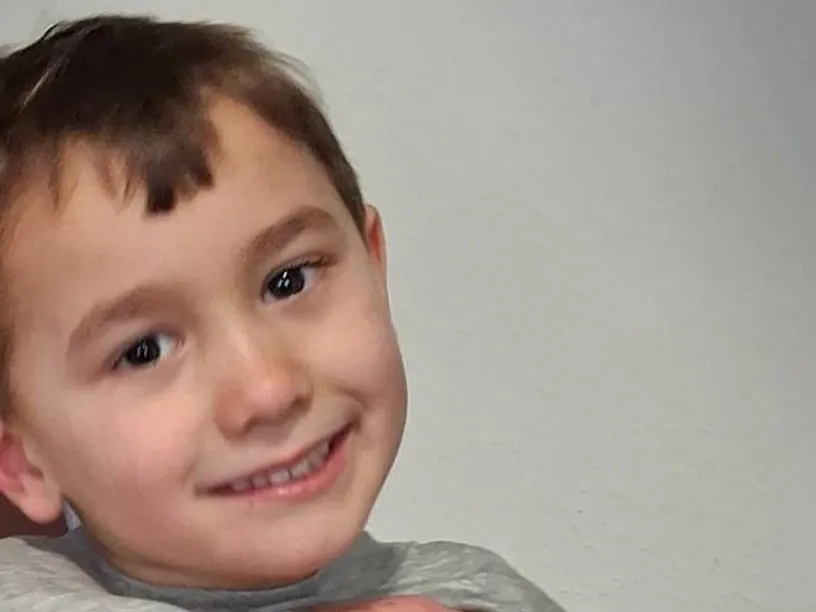 Stadler József unokája a református parókia kertjében égett meg