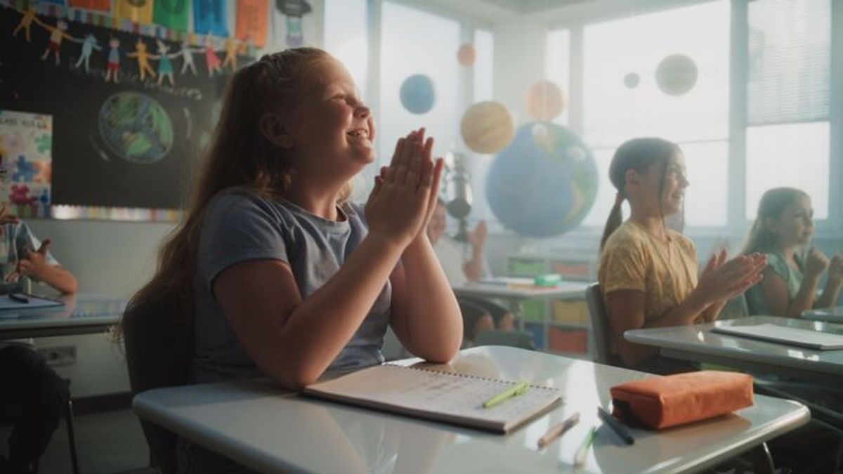 Despite Extreme Cold, Schools Operate Without Disruption + Video