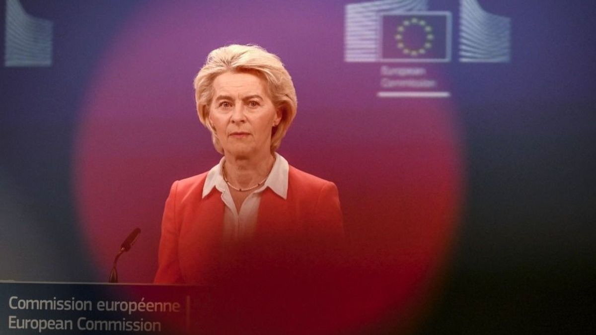 A brüsszeli botrányhős, Von der Leyen ismét célkeresztben