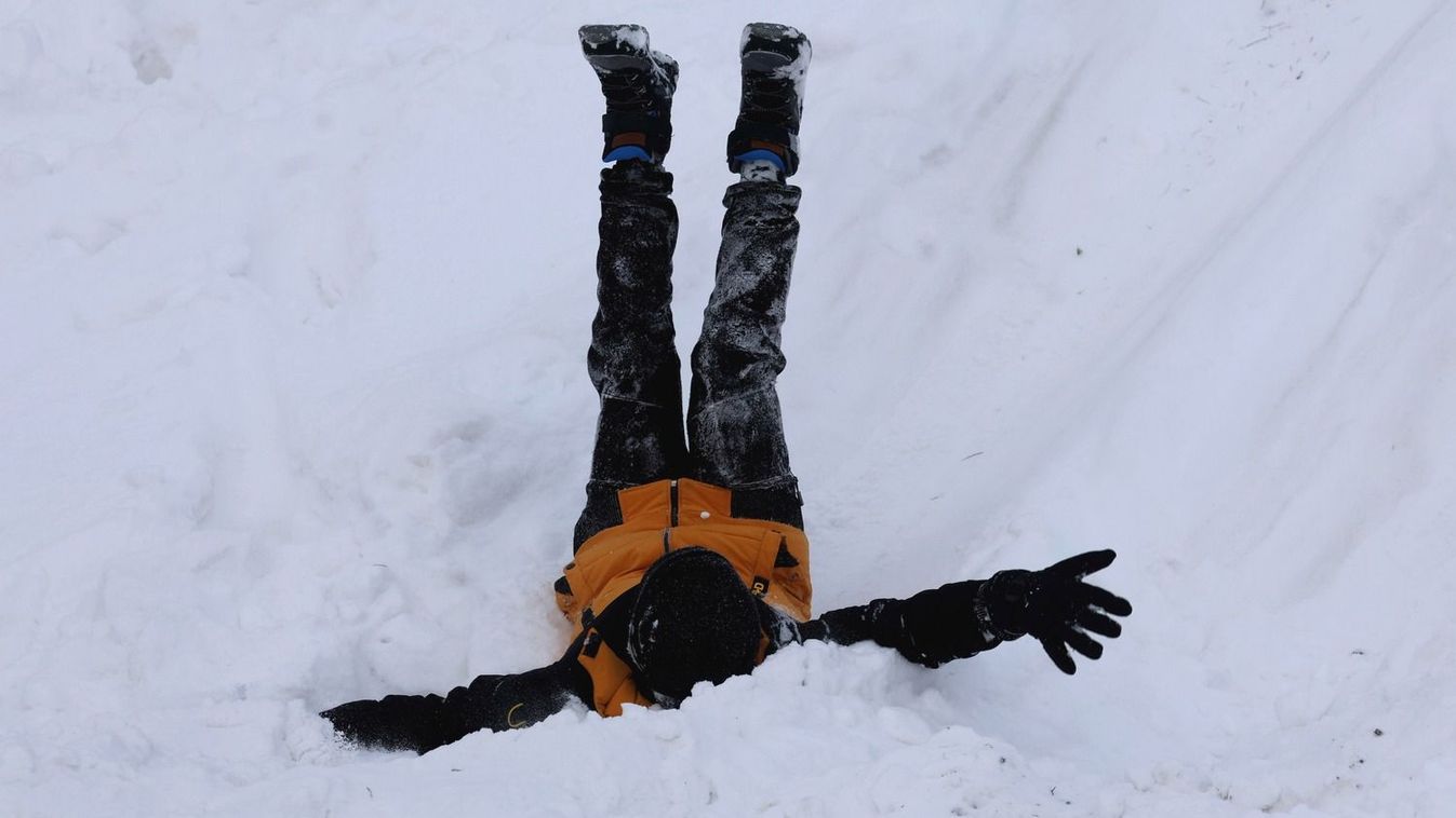 Visszatér a havazás, nincs vége a télnek + videó