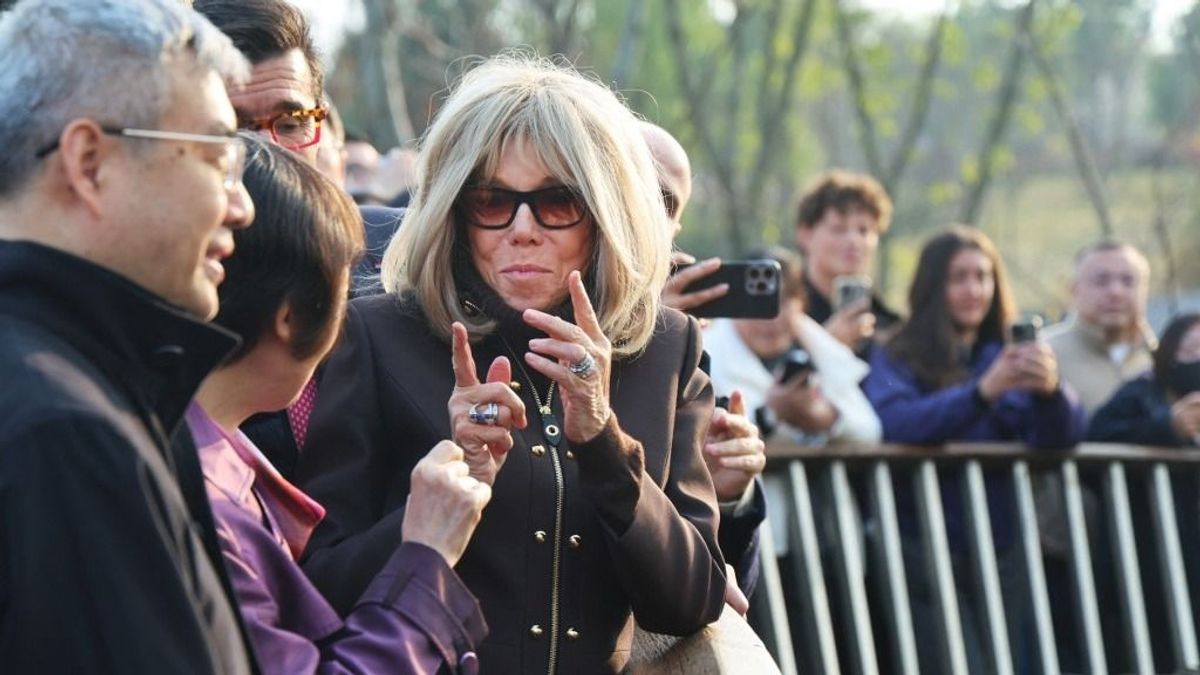 Elítélték Brigitte Macron zaklatóit