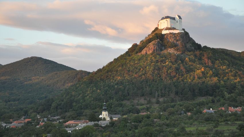 Kvíz kérdést ábrázoló kép.