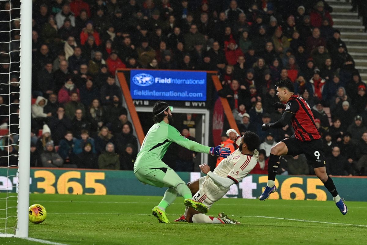 Ez volt az a pillanat, amikor a Bournemouth megszerezte a vezetést a Liverpool ellen, majd a vendégek védője, Joe Gomez meg is sérült