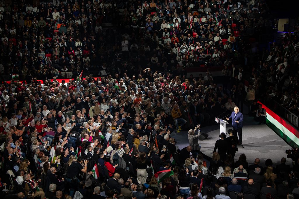 DPK Miskolc
Fidesz kampány
Orbán Viktor