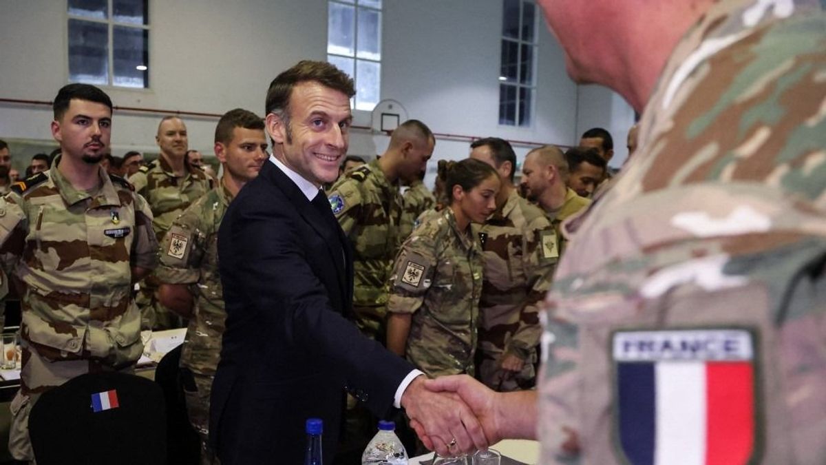 Macron újabb őrült lépése: Franciaország katonákat küld Grönlandra