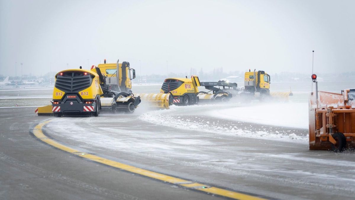 A havazás miatt a budapesti reptéren késések várhatóak, és járattörlés is lehetséges