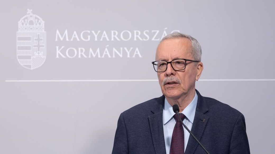 A főtanácsadó a kettős mérce alkalmazására is felhívta a figyelmet