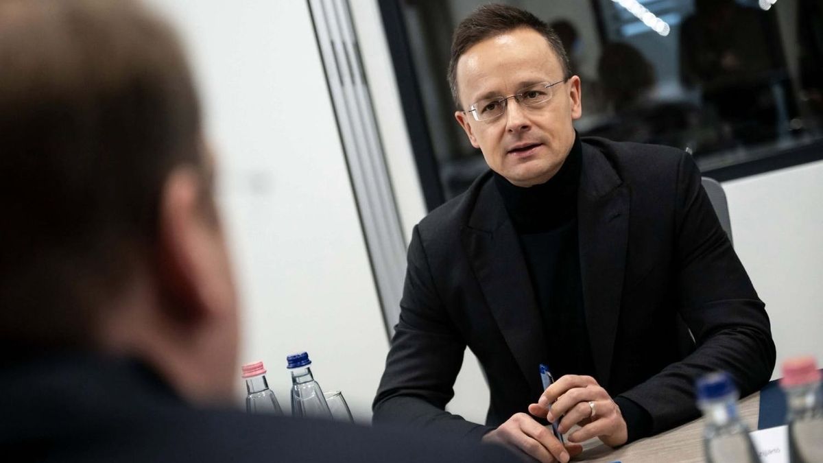 Szijjártó Péter egyértelművé tette, meddig terjed az EU-s nagykövetek mozgástere + videó