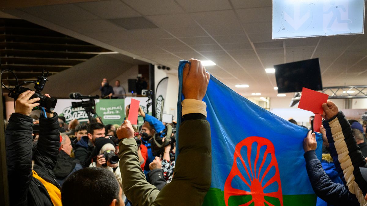 A Tisza cigány bűnözőket uszított a fideszes rendezvényre