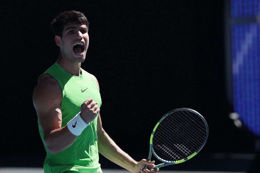 Carlos Alcaraz a hőség, görcs miatt szenvedett az Alexander Zverev elleni elődöntőben az Australian Openen