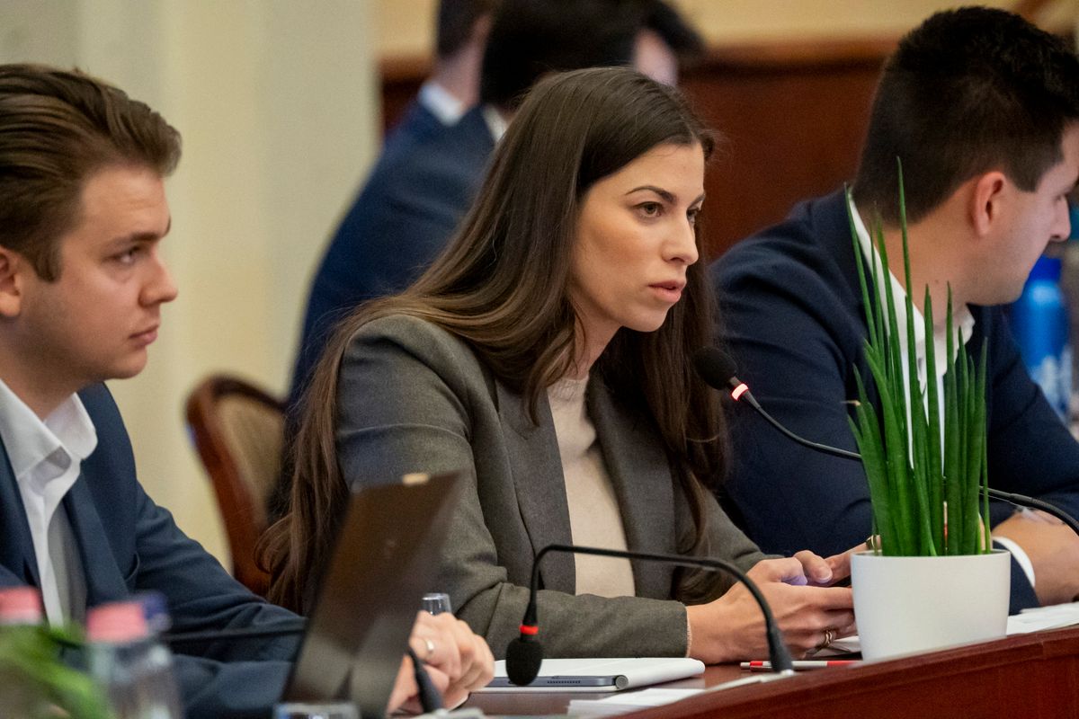 Budapest, 2025. december 17.
Szentkirályi Alexandra, a Fidesz-KDNP frakcióvezetője felszólal a Fővárosi Közgyűlés ülésén a Városháza dísztermében 2025. december 17-én.
MTI/Balogh Zoltán