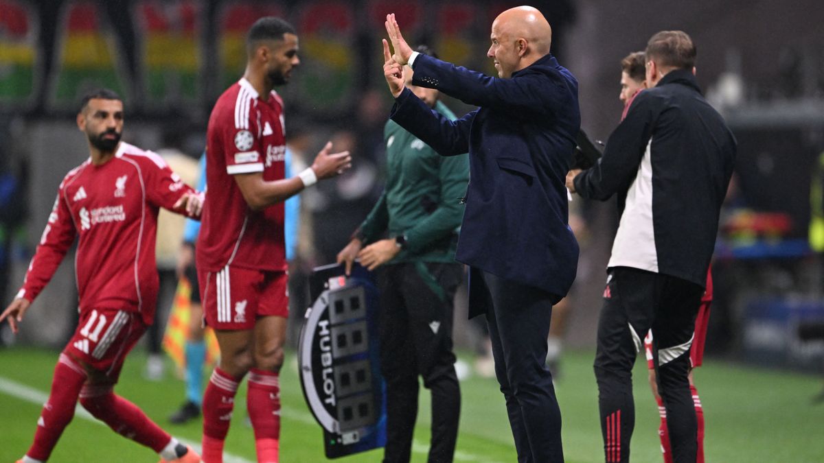 Slot válaszolt a Szalah-kérdésre: Ez nem róla, a csapatról szól