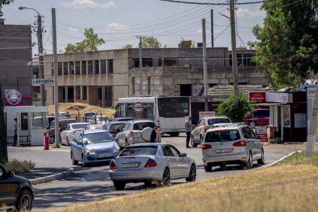 Border crossing in the town of Varnita on the border with Transnistria in Moldova, Friday, July 11, 2025. The town is located on the border with the city of Bender in the breakaway region of Transnistria in eastern Moldova on the border with Ukraine. Many citizens from Transnistria come to Varnita to obtain Moldovan identification papers, pick up packages from abroad, and go to the bank to receive Moldovan support checks.. (Photo: Ida Marie Odgaard/Ritzau Scanpix) (Photo by Ida Marie Odgaard / Ritzau Scanpix via AFP)
