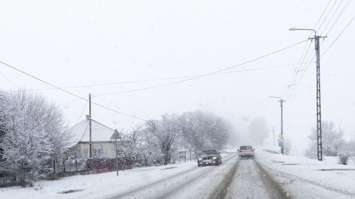 Másodfokú riasztás