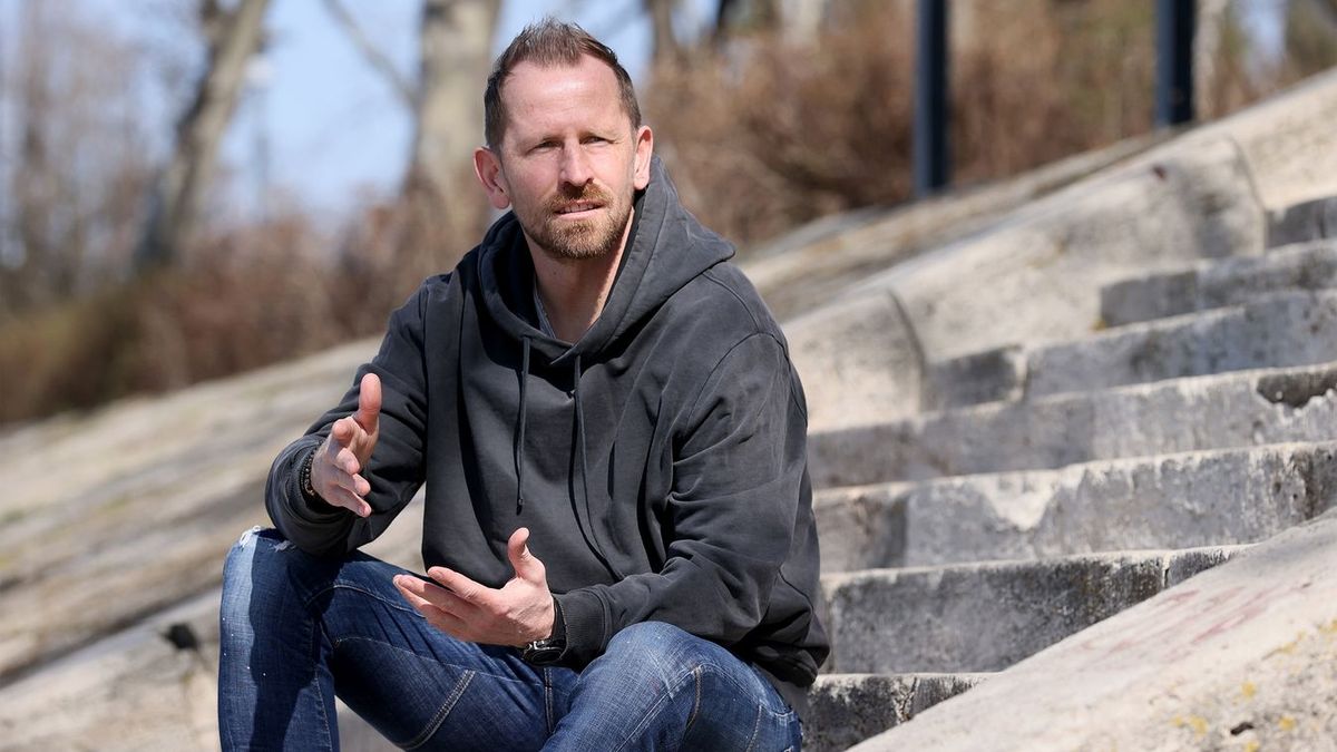 Torghelle Sándort kérdeztük Tóth Alex angliai igazolása kapcsán