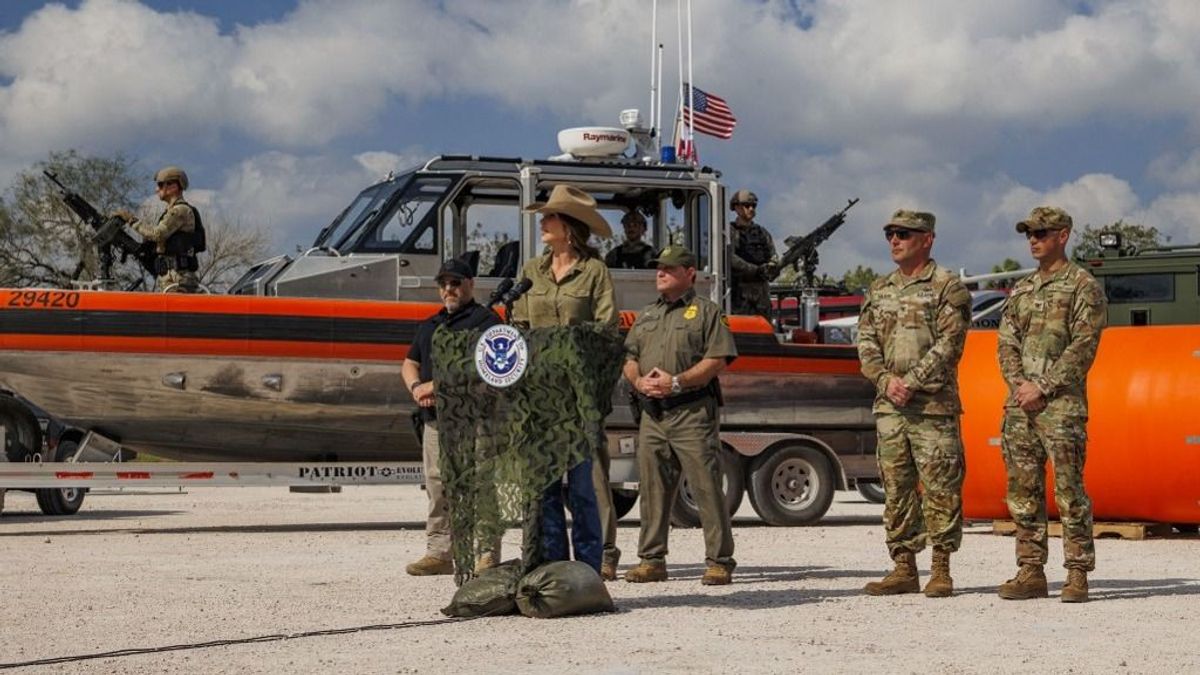 Új szintre lép az amerikai határvédelem: bójarendszert telepítenek a Rio Grandén + videó