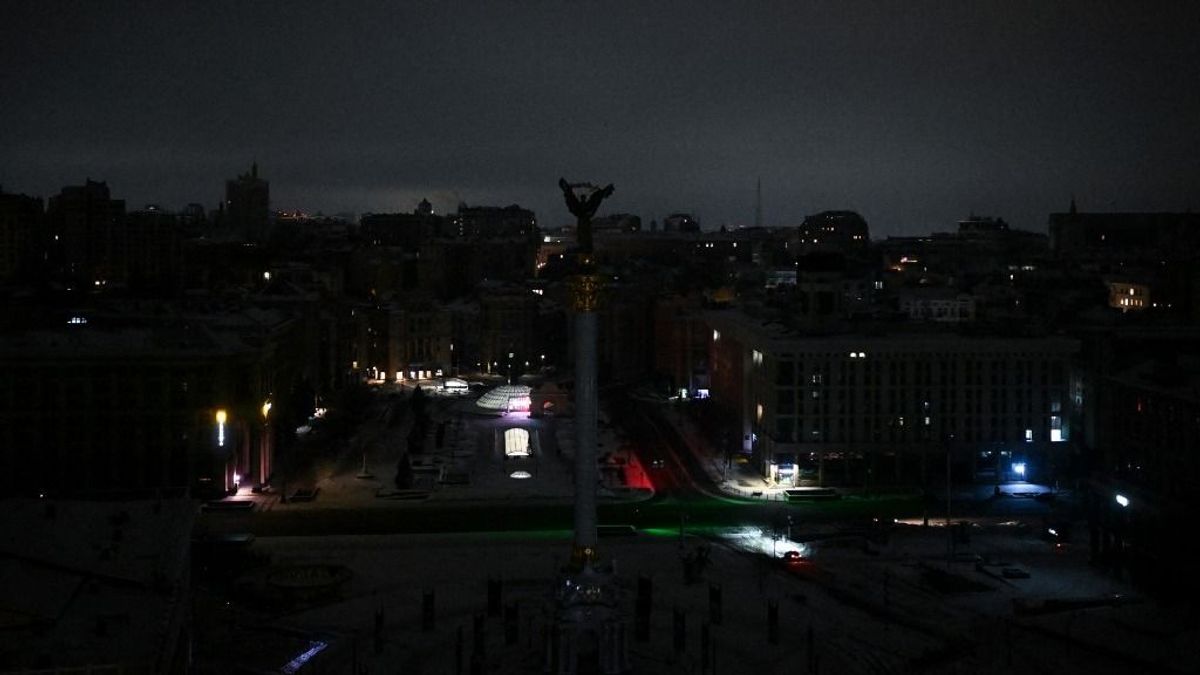 Kijev és Moszkva tárgyalóasztalhoz ült, közben halálos orosz támadás érte az ukrán fővárost