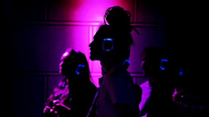 Blake the Silence Silent Disco a Szépművészeti Múzeumban az ország első múzeumi Silent Discója