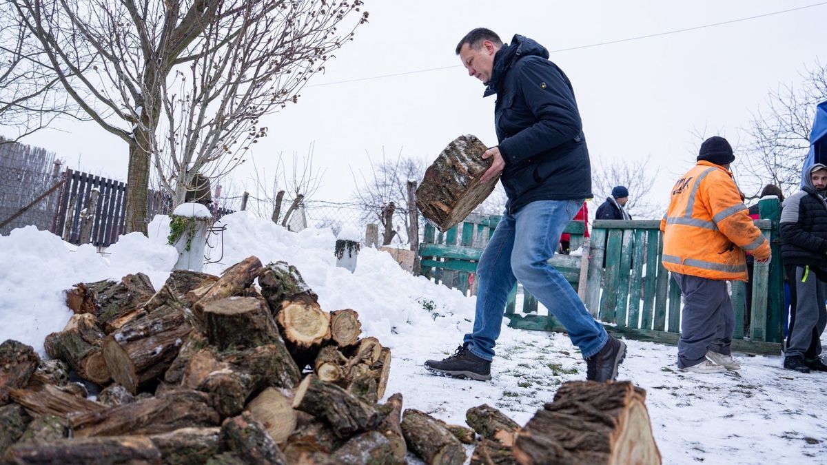 A kormány senkit sem hagy magára