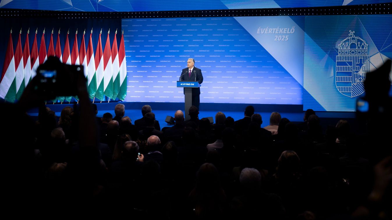 
Viktor Orban delivers his state of the nation address at the Varkert Bazar on February 22, 2025. In his speech, the Prime Minister announced additional family policy support. (Photo: MTI/Prime Minister’s Press Office/Vivien Cher Benko)