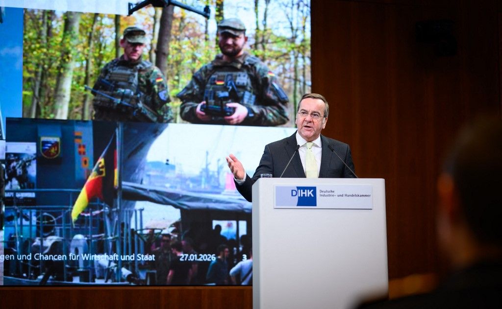 Német sorkatonaság: az alkalmassági vizsgálatok részeként a férfiaknál herevizsgálatot is végeznek (Fotó: AFP)