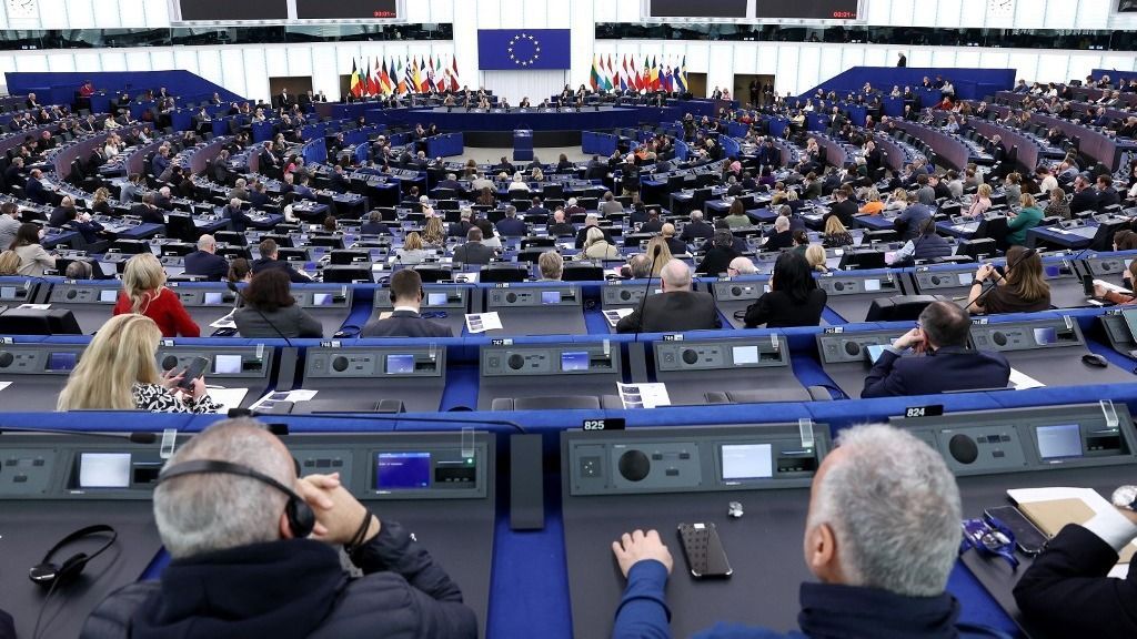 Ferenc Viktória, a Fidesz–KDNP EP-képviselője az Európai Parlamentben bírálta az Európai Bizottság tétlenségét