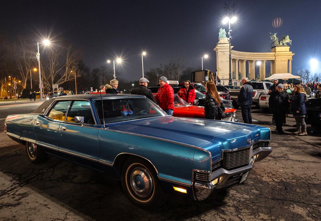 Fenyő Miklós megemlékezés Hősök tere