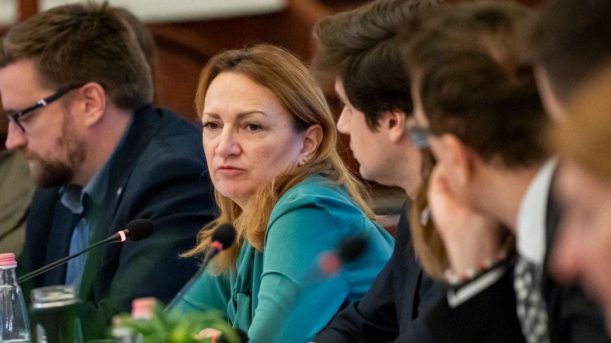 Árulkodó vagyonnyilatkozat: Shell-részvényei vannak a Tisza fővárosi frakcióvezetőjének is + videó